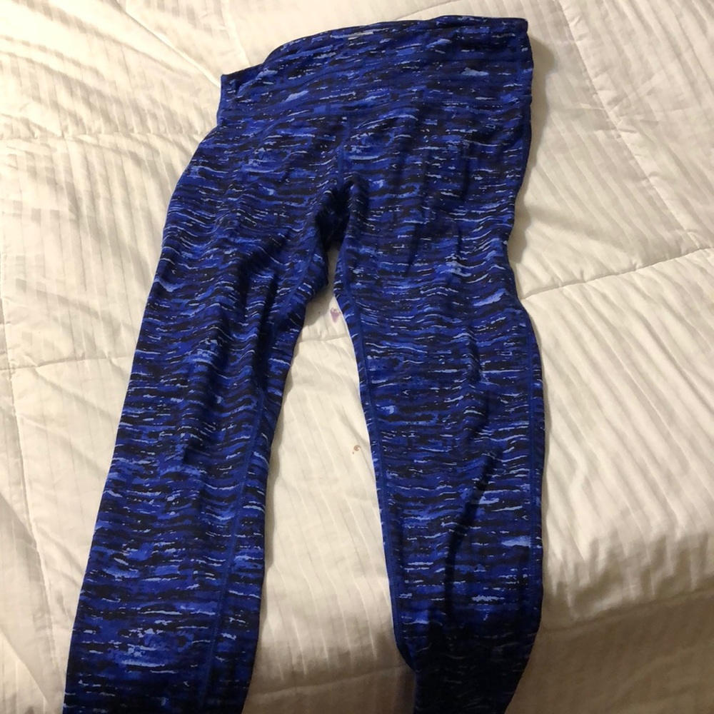 Leggings. Weatherproof 32 degrees cool.
